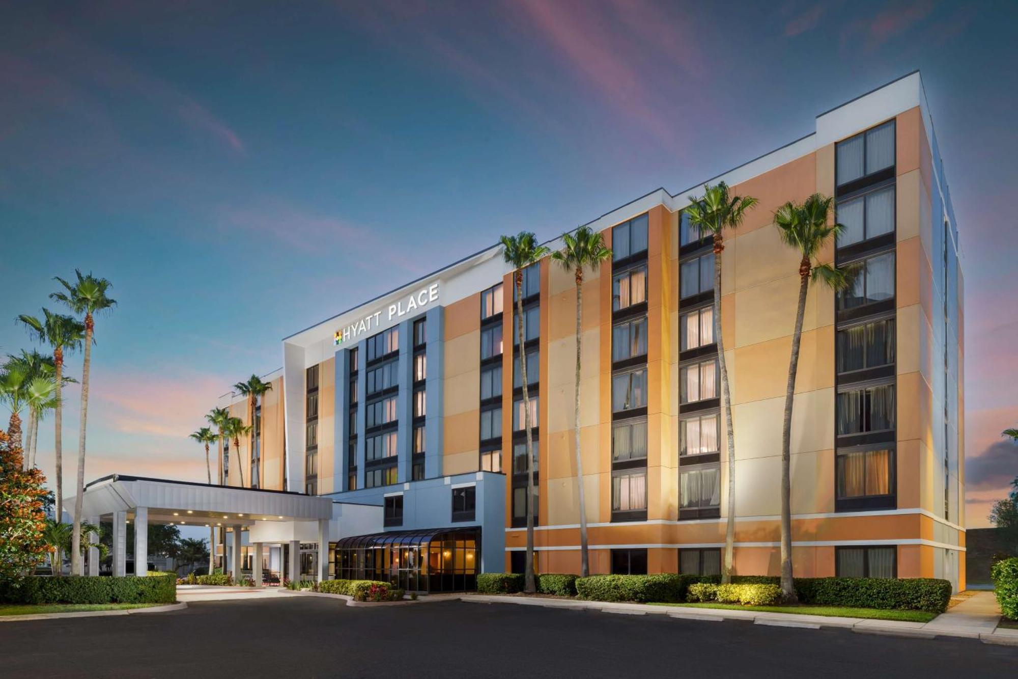 Hyatt Place Across From Universal Orlando Resort Eksteriør billede